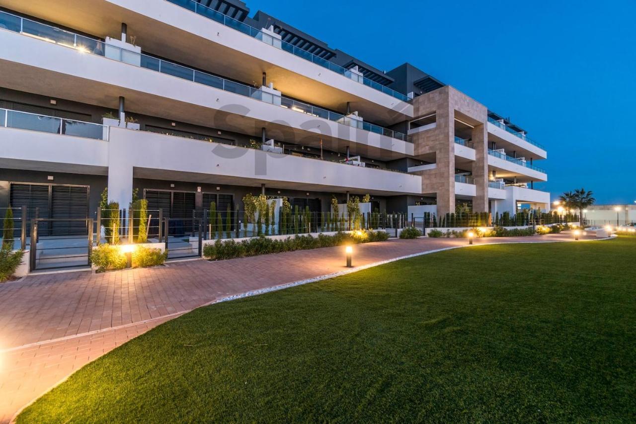 Exclusive Apartment In Flamenca Village With Gym, Sauna, 3 Pools - 600 M From The Beach Alicante Exterior foto